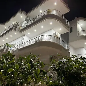 Apartment Dani's