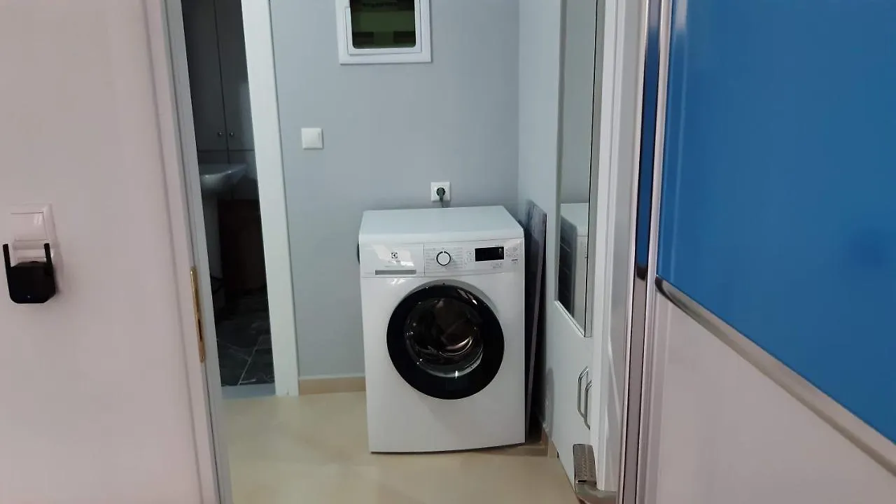 Apartment Lovely 1-Bedroom Rental Unit With Free Parking On Premises Sarande