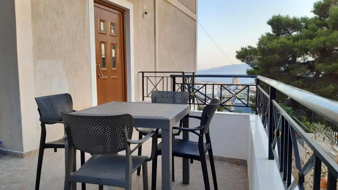 Lovely 1-Bedroom Rental Unit With Free Parking On Premises Sarande Apartment